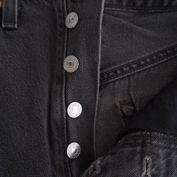 Levi's Premium Black Faded Rib Cage Mini Denim Skirt Size 27 - Picture 9 of 13